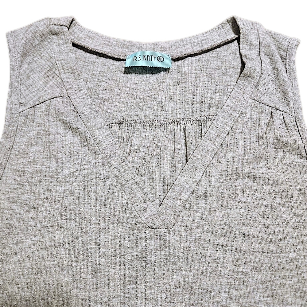 P.S. Kate Women's Gray Ribbed Tank Top Medium | Minimalist Normcore Basic Casual - Picture 4 of 9